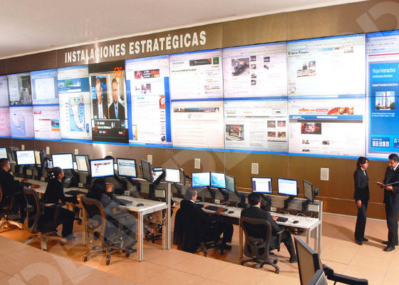 55 بوصة LG LCD عرض غرفة تحكم الفيديو الجدار 12 V TFT لوحة DDW-LW550DUN-TKB1