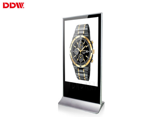 3600W 43 بوصة قائمة بذاتها لافتات رقمية 1920 X 1080 DDW-AD4301SN زاوية عرض واسعة