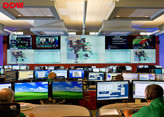 HDMI VGA 1080P ، حائط الفيديو ، غرفة التحكم ، 3.5 ملم ، 700 شمعة ، شاشة سامسونج ، 46 بوصة ، 3 × 3