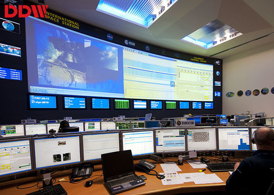 حواف فائقة النحافة 55 بوصة فيديو حائط / مراقبة CCTV أمنية مثبتة على الحائط