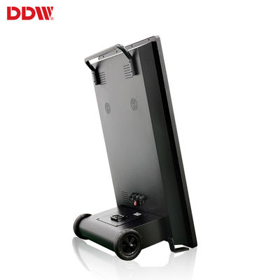 43 بوصة خارجية محمولة بطارية تشغيل كيوسك خارجية شاشات العرض الإعلانية LCD الإشارات الرقمية