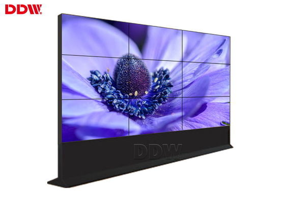 شاشة عرض فيديو ملونة غنية / حائط فيديو LCD خارجي قائم على الأرض