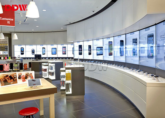 جدار فيديو منحني سلس 55 بوصة عرض 3.5 ملم 1.07 جيجا ألوان عالية التباين